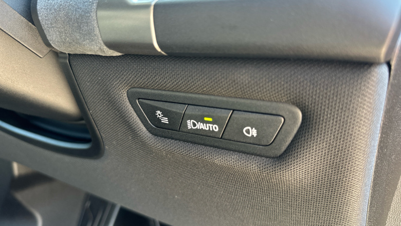 BMW iX 300kW xDrive45 M Sport 101kWh 5dr Auto Electric Estate